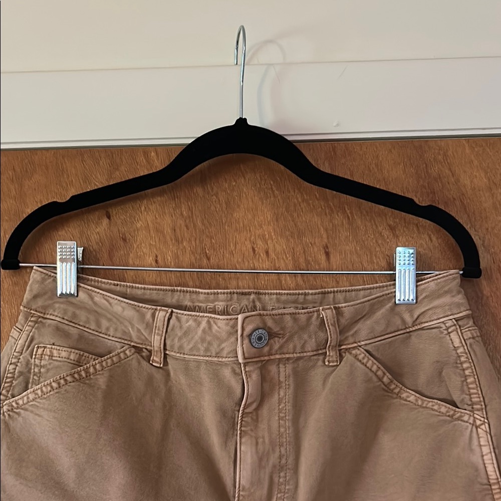 American Eagle 90s Boyfriend Short - Tan - Picture 3 of 9